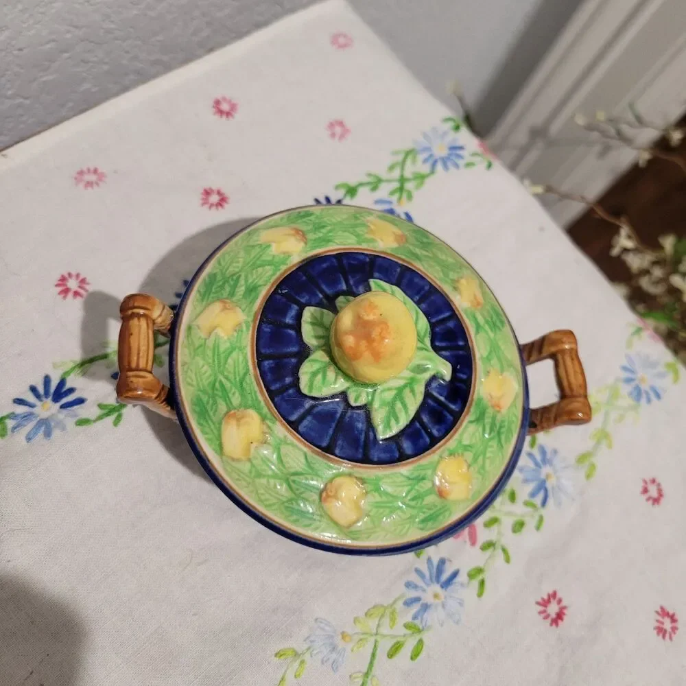 Vintage Japan Marutomoware 4